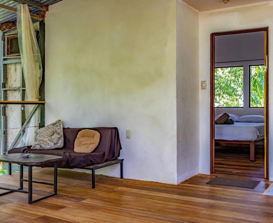Uvita River Guesthouse 外观 照片